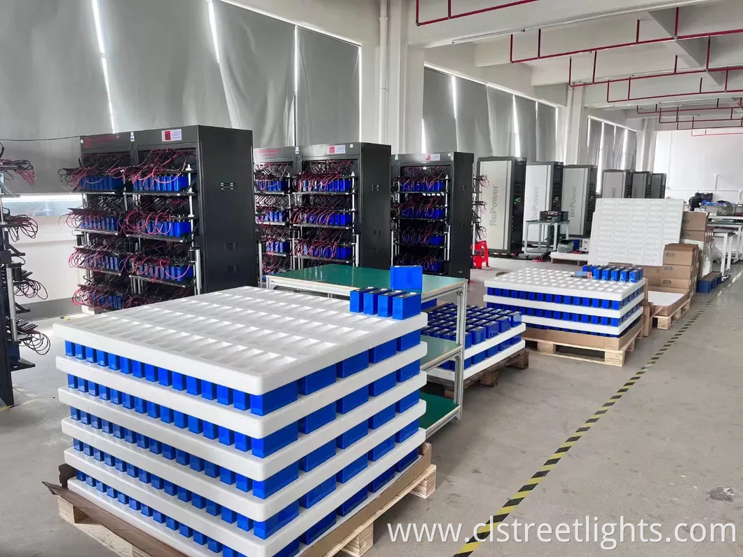 Solar Factory Supplier CE 2000W/1000W/800W600W500W/400W/300W/200W100W IP67 LED Street Outdoor Waterproof All in One Camera COB SMD Wall Flood Garden Road Light